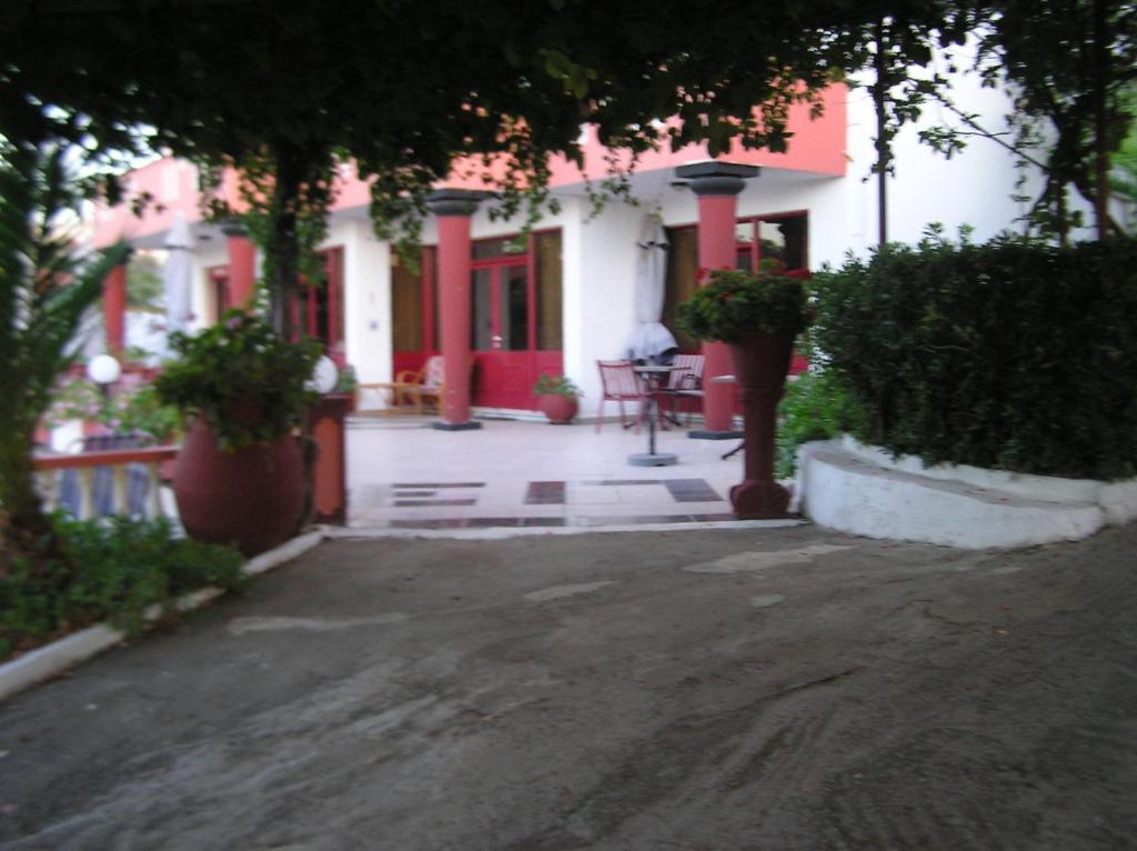 Aparthotel Knossos à Pánormos Extérieur photo