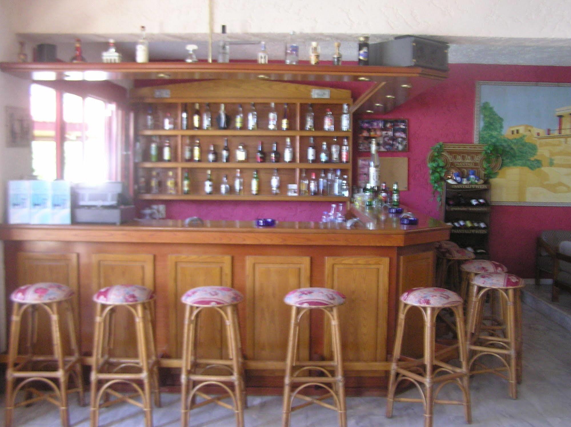 Aparthotel Knossos à Pánormos Extérieur photo